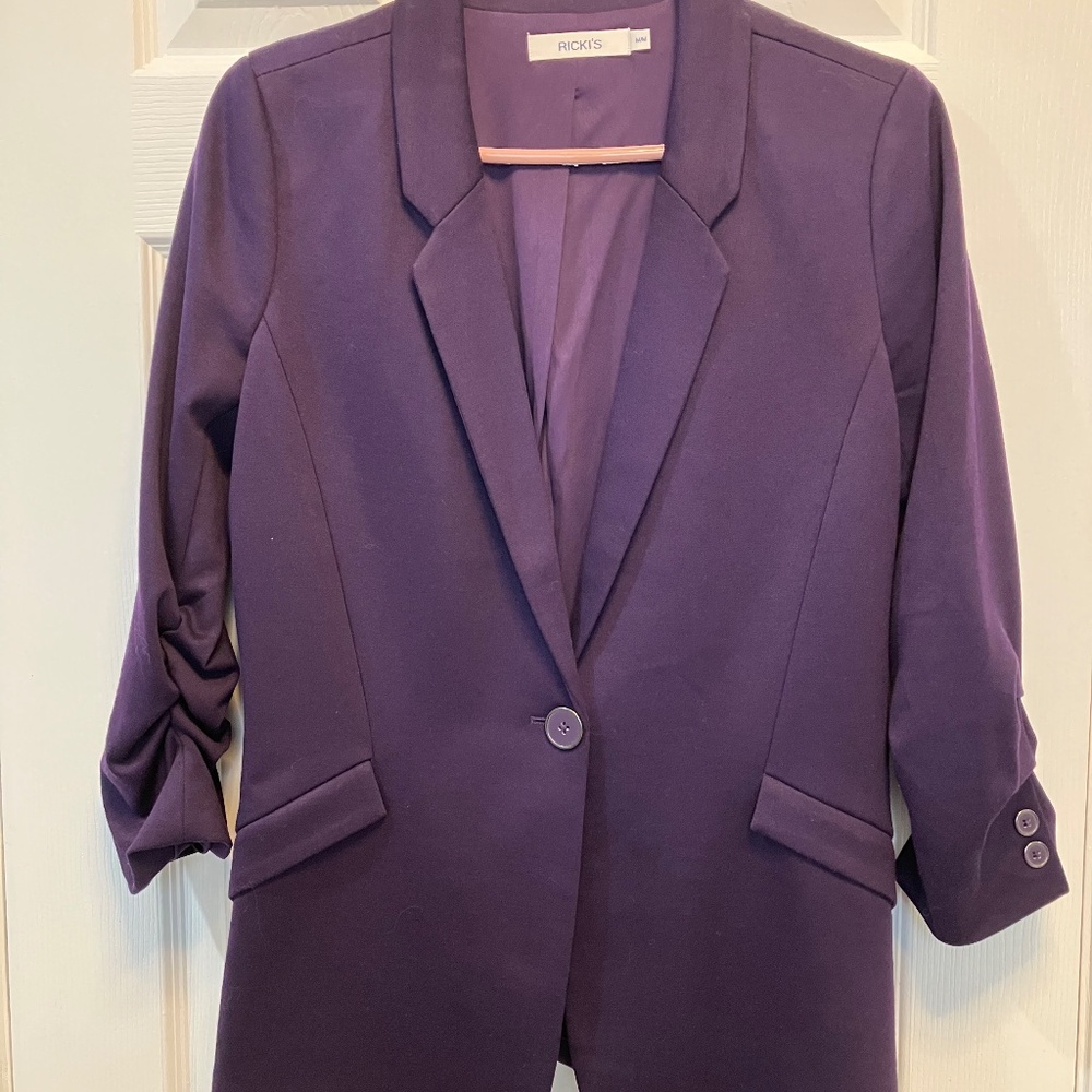 Purple women’s Suit Jacket/Blazer